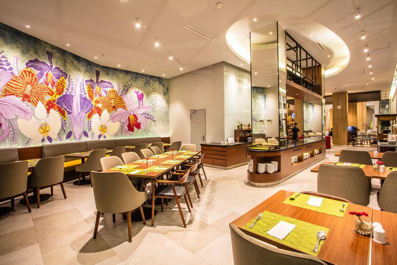 Bigland Hotel & Convention Sentul Богор Екстер'єр фото
