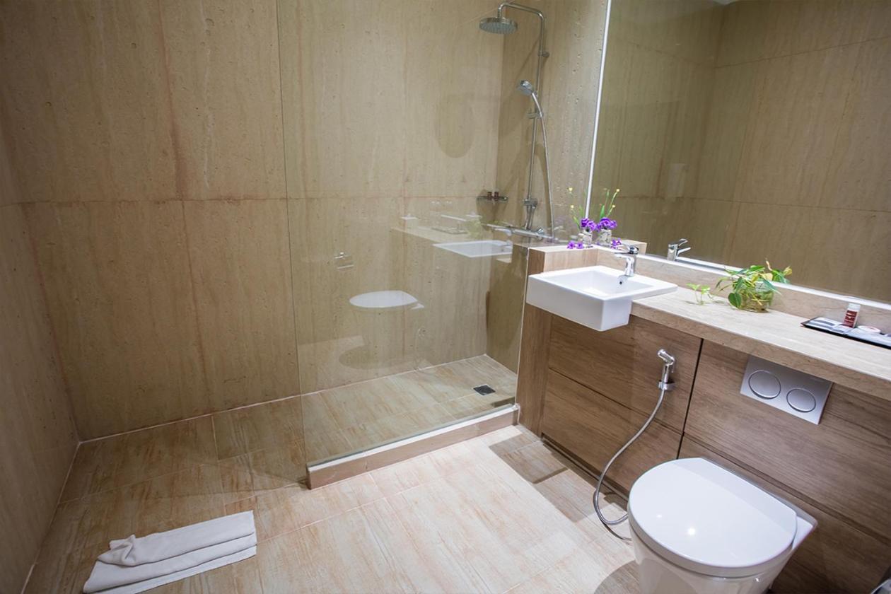 Bigland Hotel & Convention Sentul Богор Екстер'єр фото